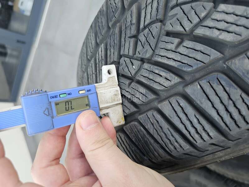 Fulda 205/55 R17 Zimska