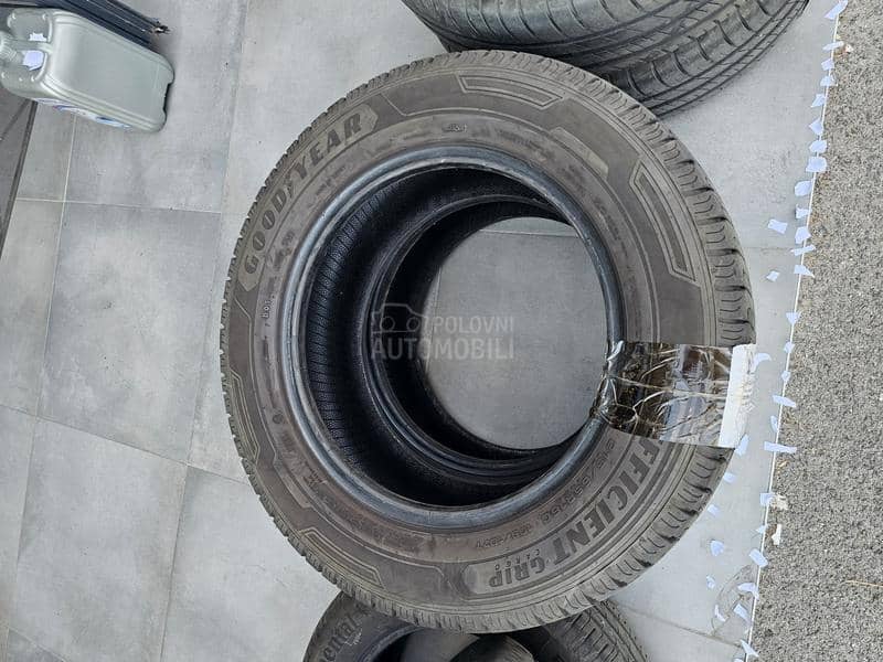 Goodyear 215/65 R16 Letnja