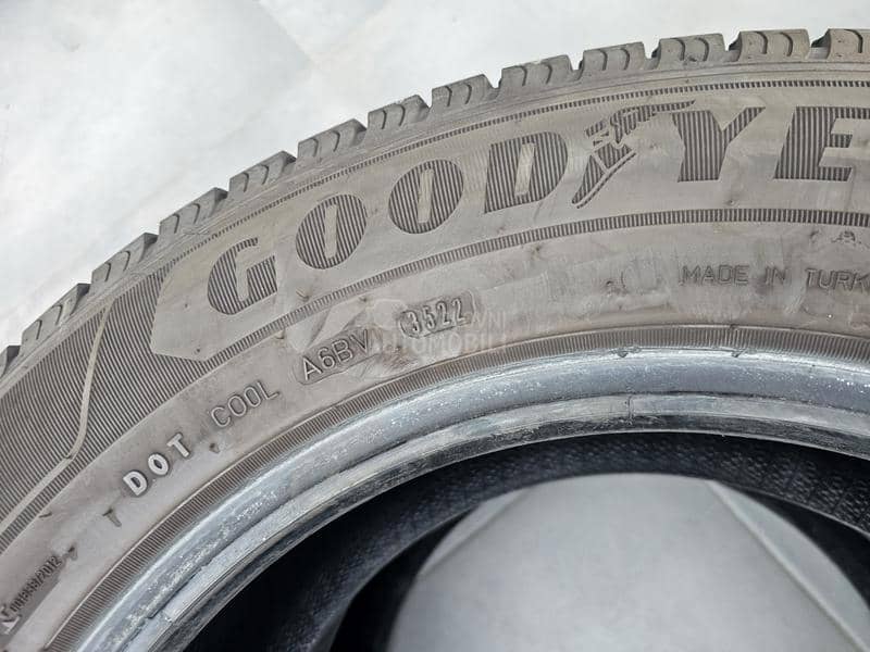 Goodyear 215/65 R16 Letnja