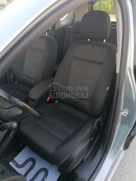 Opel Meriva 1.4i ESSENTIA CH