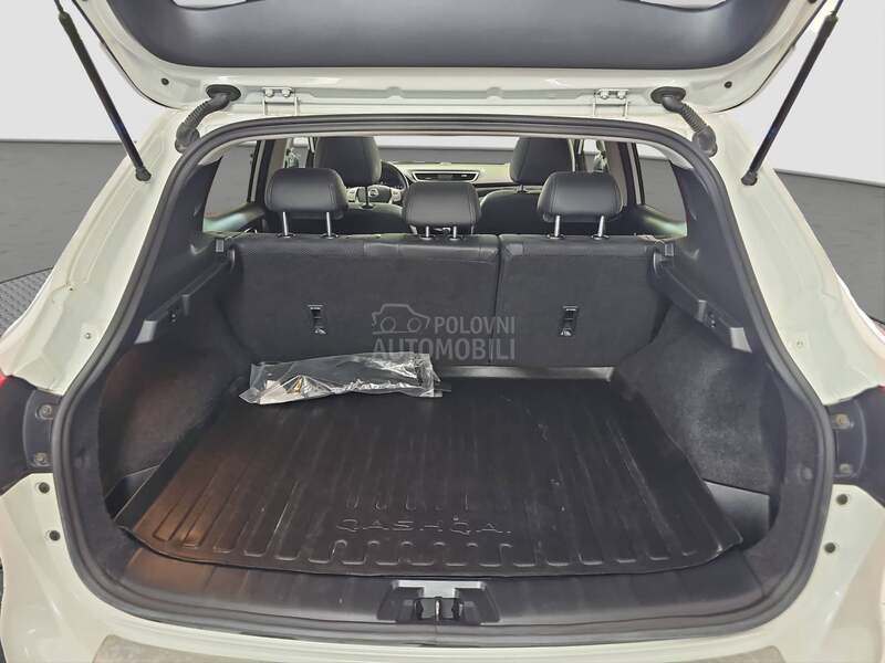 Nissan Qashqai TEKNA/A.U.T.O