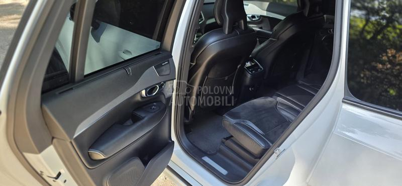 Volvo XC90 R DESIGN D5