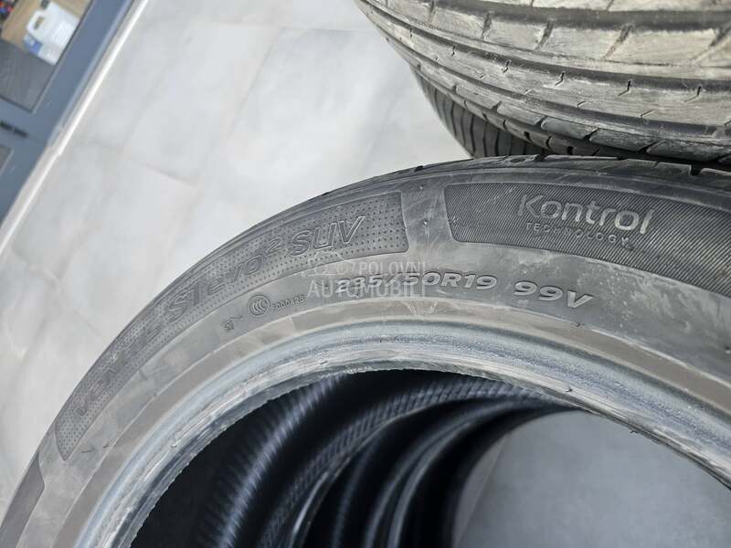 Hankook 235/50 R19 Letnja