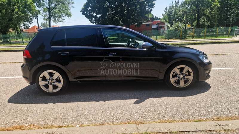 Volkswagen Golf 7 1.6tdi 105k/POČETNIK