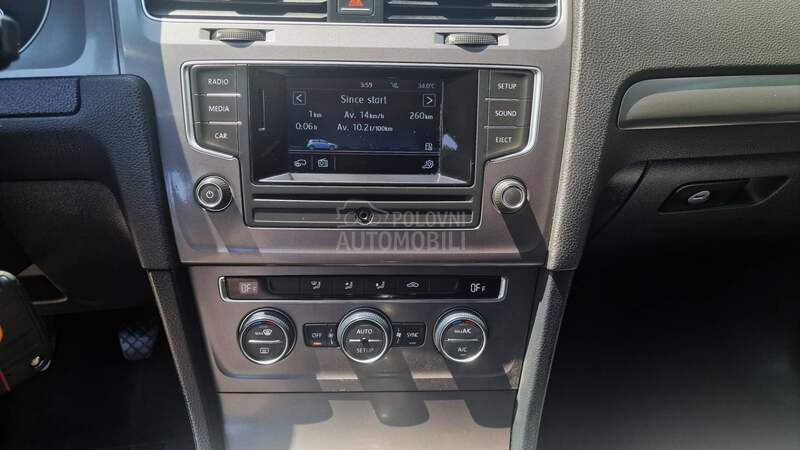 Volkswagen Golf 7 1.6tdi 105k/POČETNIK
