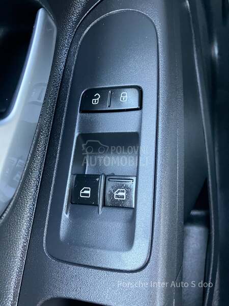 Volkswagen up! 1.0