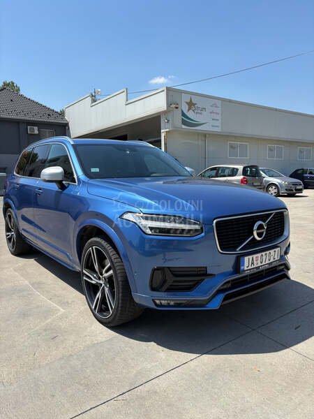 Volvo XC90 
