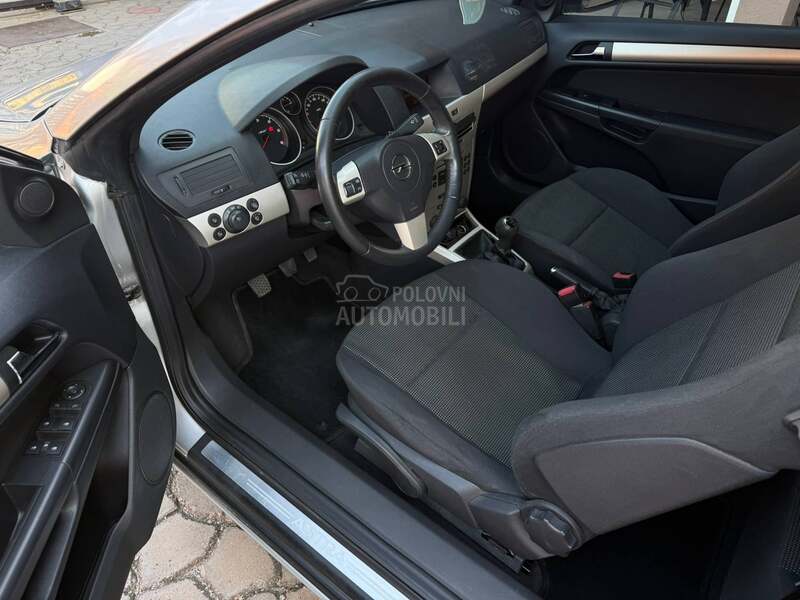 Opel Astra H 1.9 cdti cabrio