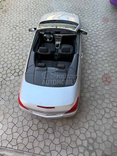Opel Astra H 1.9 cdti cabrio