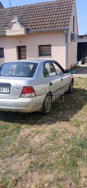 Hyundai Accent 