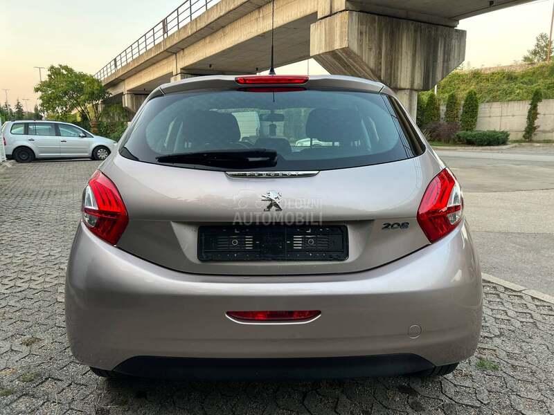 Peugeot 208 1.4 Hdi