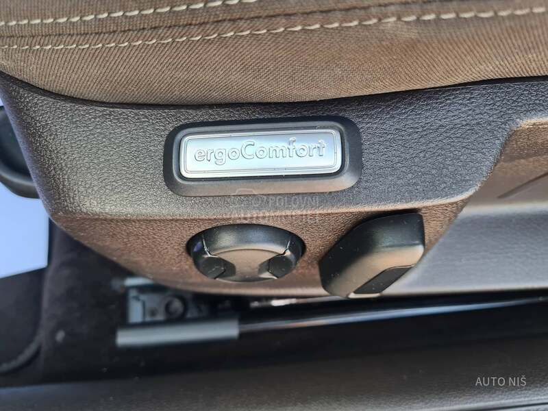 Volkswagen Passat B8 1.6 TDI BLUEMOTION