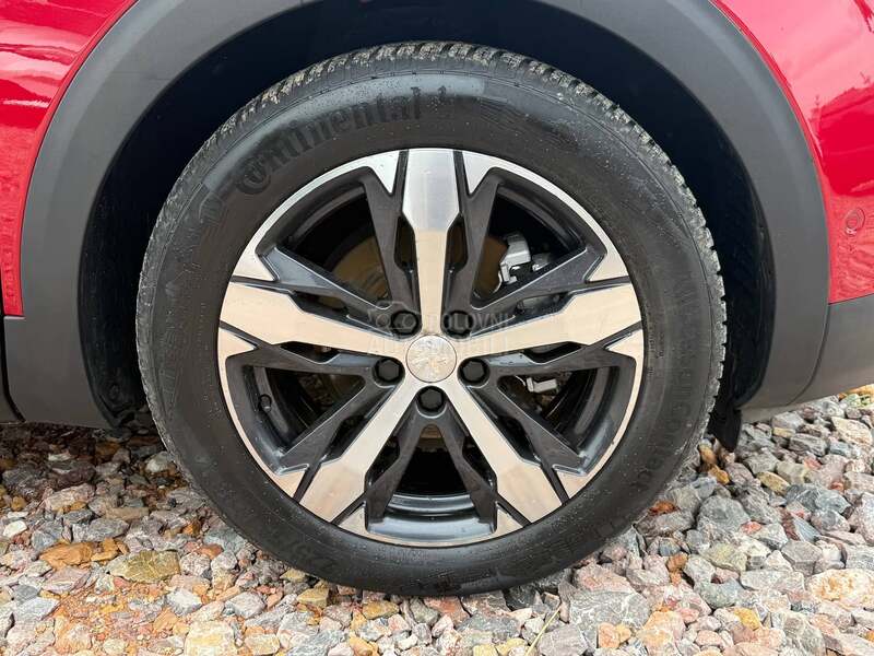 Peugeot 3008 1.2 CROSSWAY