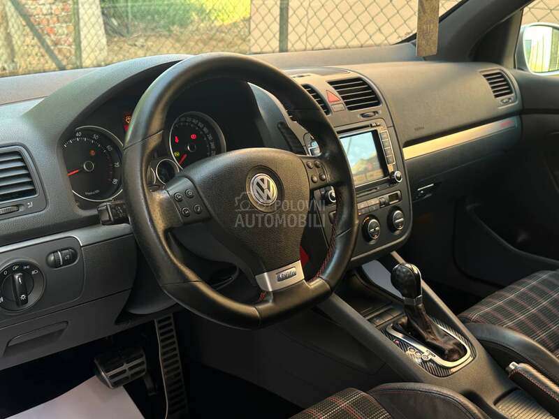 Volkswagen Golf 5 edition 30/DSG/remus