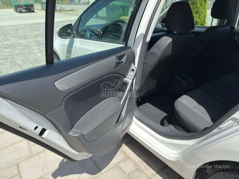 Volkswagen Golf 6 1.6 tdi