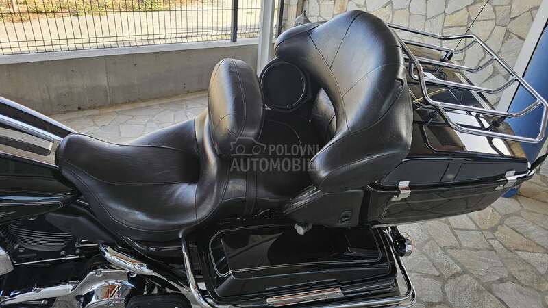 Harley Davidson FLHTCU electra glide