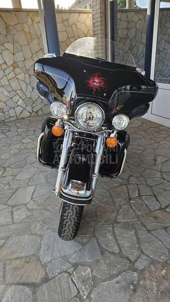 Harley Davidson FLHTCU electra glide