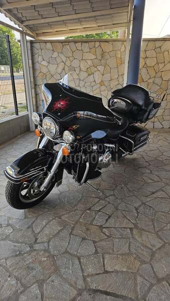 Harley Davidson FLHTCU electra glide