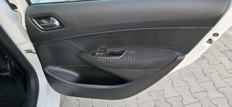 Peugeot 308 1.6 HDI