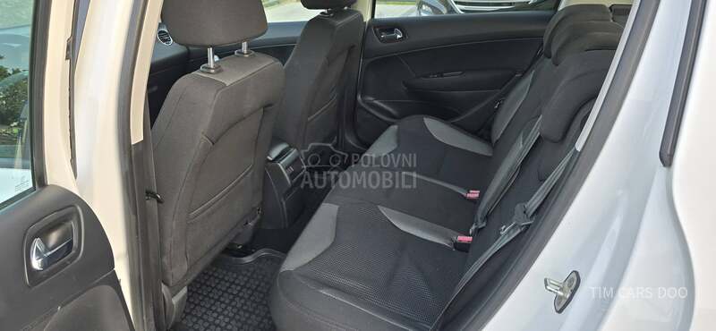 Peugeot 308 1.6 HDI