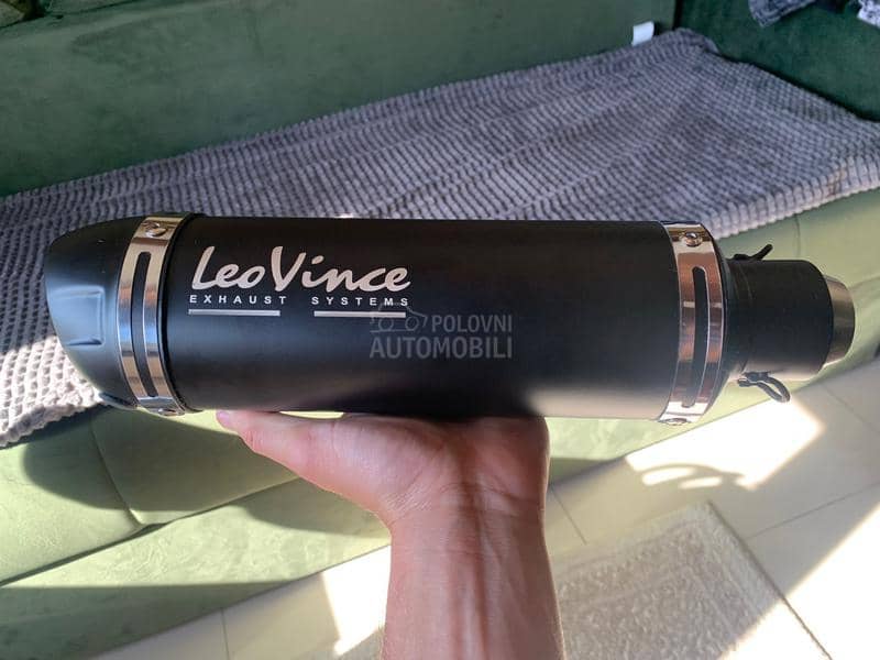 Auspusi razni novi nekorisceni