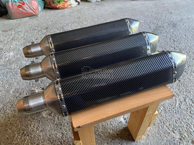 Auspusi razni novi nekorisceni