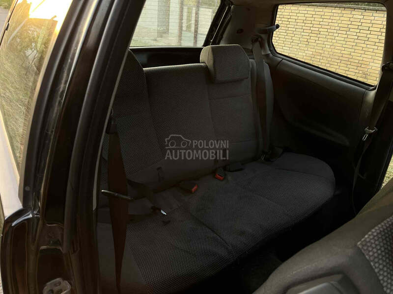 Fiat Punto 1.2 8 v