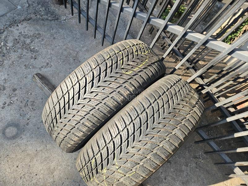 Nokian 235/55 R18 Sve sezone