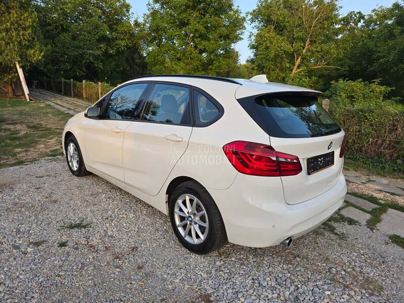 BMW 218 d  AUTO.