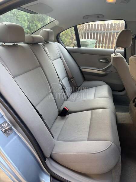BMW 318 318i