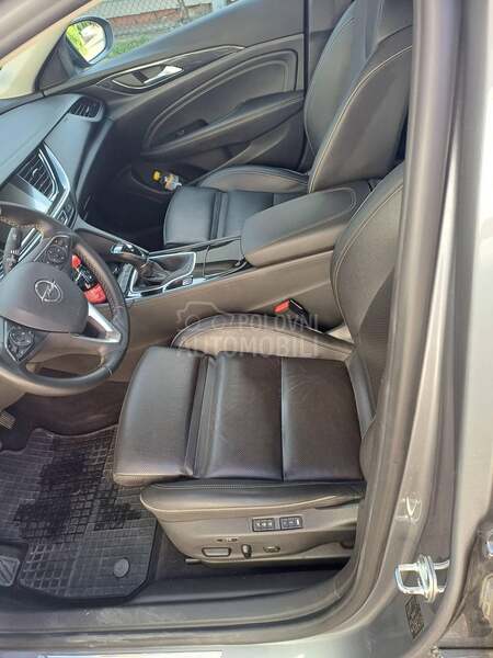Opel Insignia 1.5 turbo
