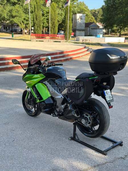 Kawasaki Z1000SX