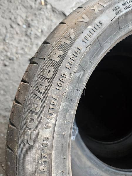 Continental 205/45 R17 Letnja