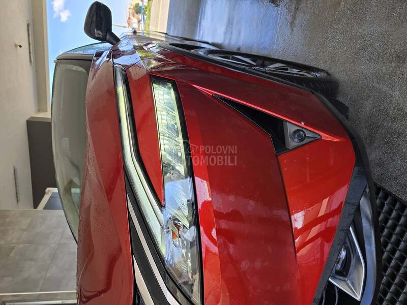 Nissan Qashqai 1.3 CVT bicolore