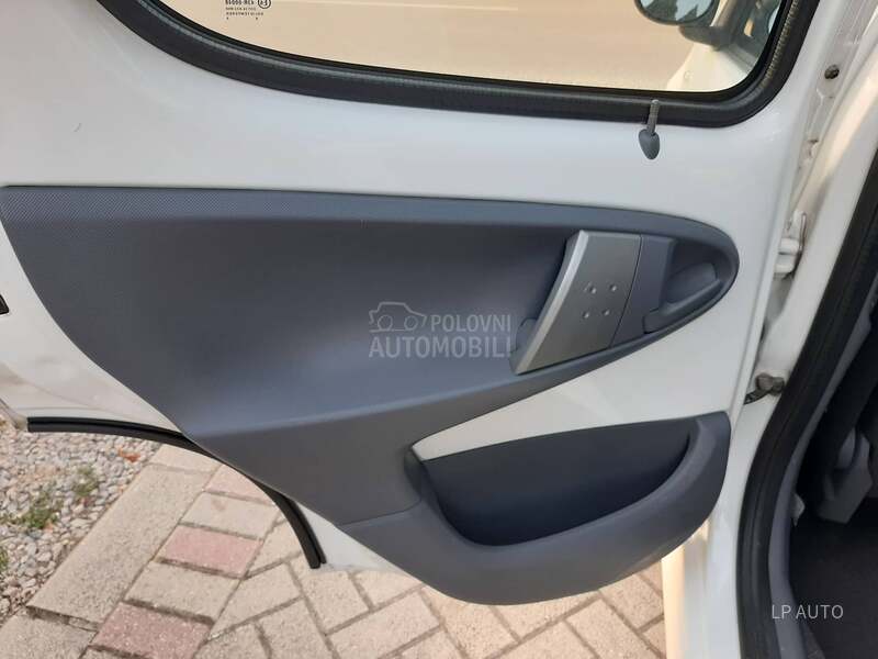 Peugeot 107 1.0