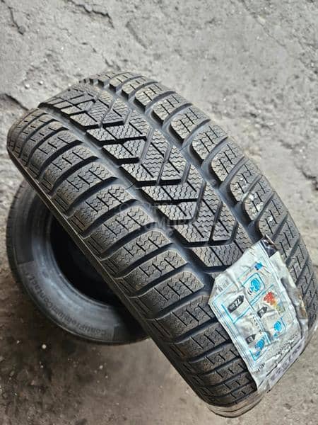 Pirelli 225/55 R16 Sve sezone