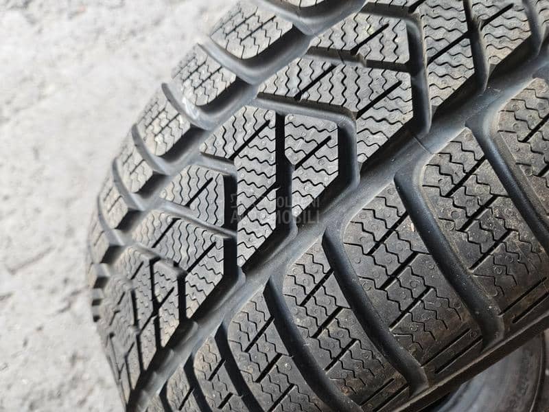 Pirelli 225/55 R16 Sve sezone