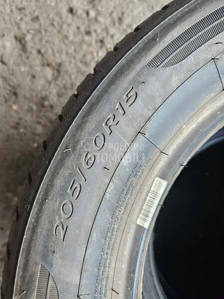 Dunlop 205/60 R15 Letnja