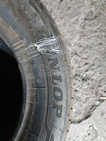 Dunlop 205/60 R15 Letnja