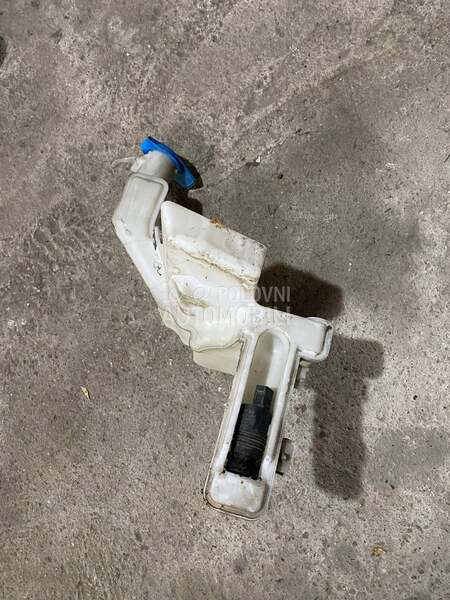 Posuda tecnosti za stakla