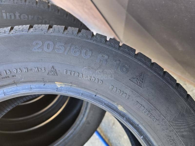 Continental 205/60 R16 Zimska