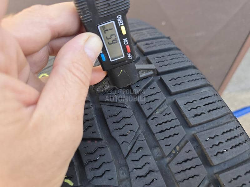 Continental 205/60 R16 Zimska