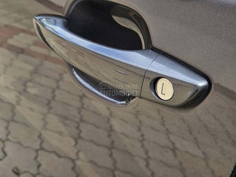 Peugeot 2008 1.5HDi/ALURE/89h k.m