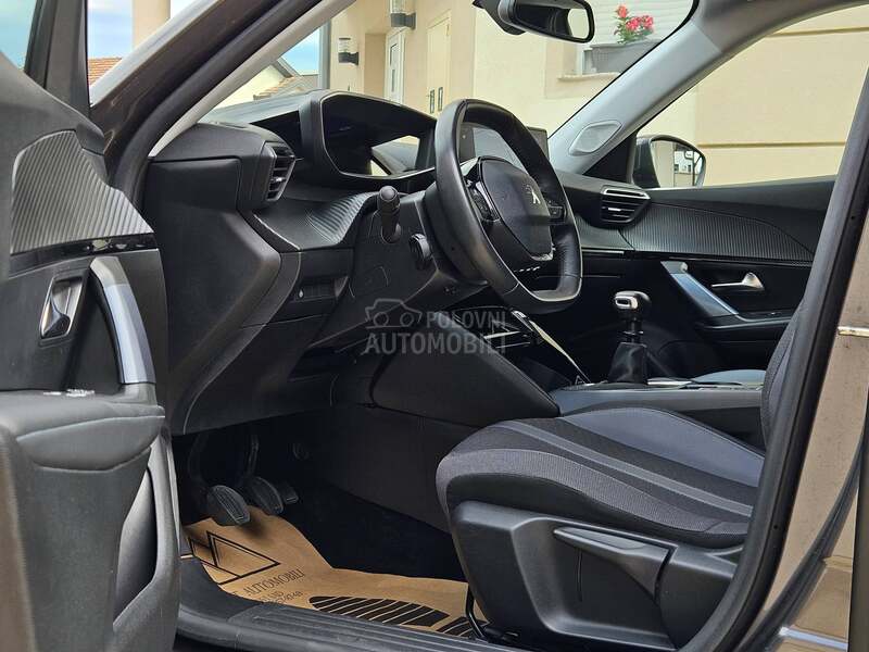 Peugeot 2008 1.5HDi/ALURE/89h k.m