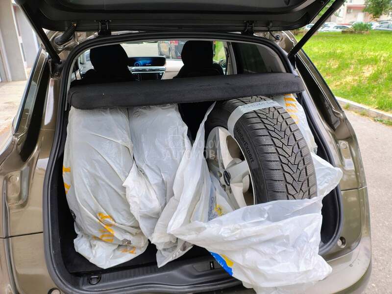 Citroen C4 Picasso 1.6 thp Exclusive
