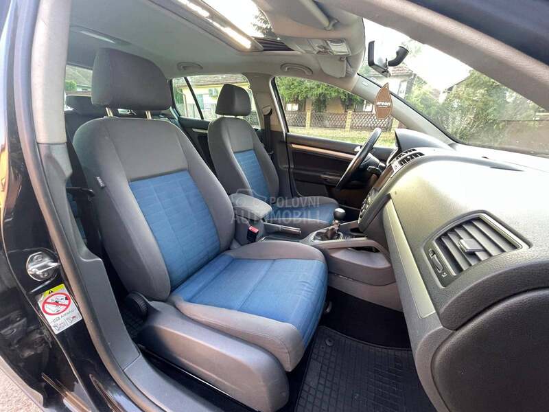 Volkswagen Golf 5 2.0TDI TOUR SPORT