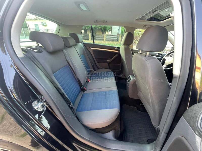 Volkswagen Golf 5 2.0TDI TOUR SPORT