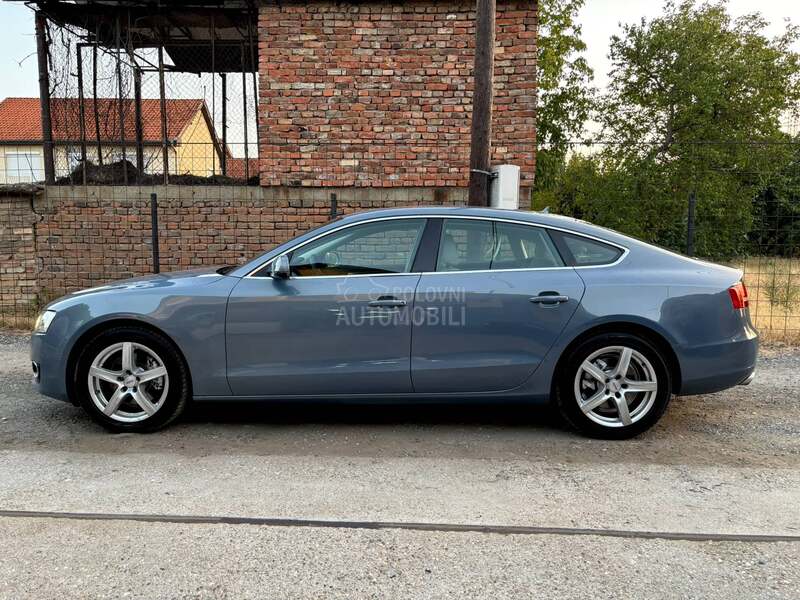 Audi A5 2.0T Luxury/132.000