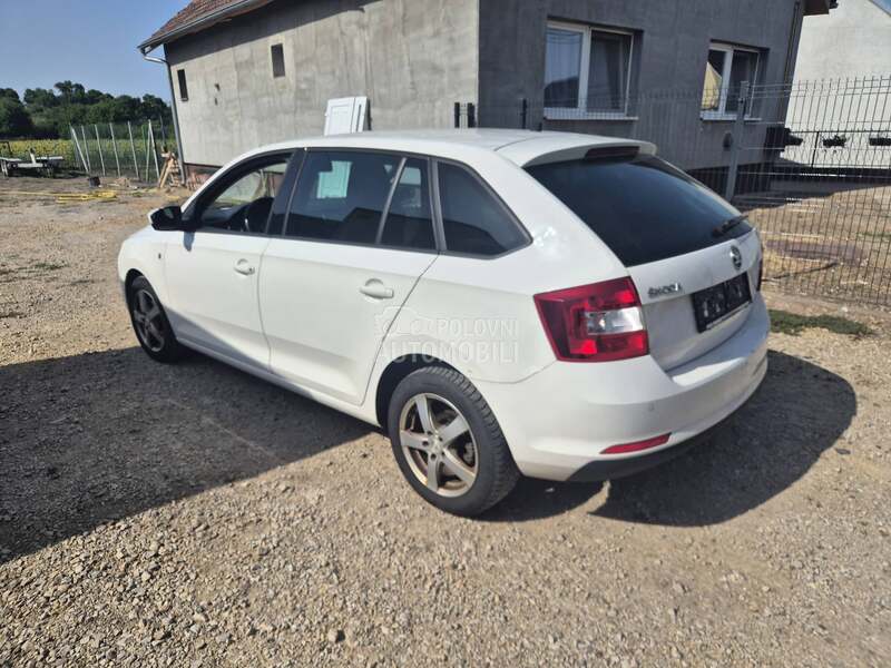 Škoda Rapid 2014. god. -  kompletan auto u delovima