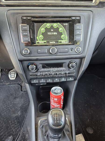 Škoda Rapid 2014. god. -  kompletan auto u delovima